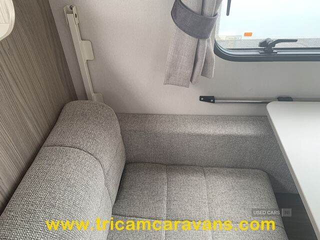 2021 Elddis Avante 586/6, Fixed Bunks, 1 Owner