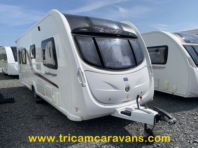  2012 Swift Challenger 580/4, Transverse Bed
