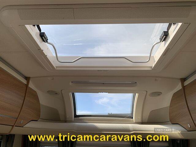  2012 Swift Challenger 580/4, Transverse Bed