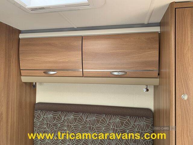  2012 Swift Challenger 580/4, Transverse Bed