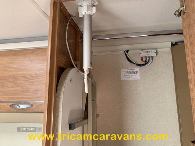  2012 Swift Challenger 580/4, Transverse Bed