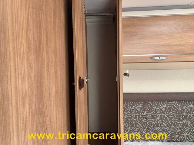  2012 Swift Challenger 580/4, Transverse Bed