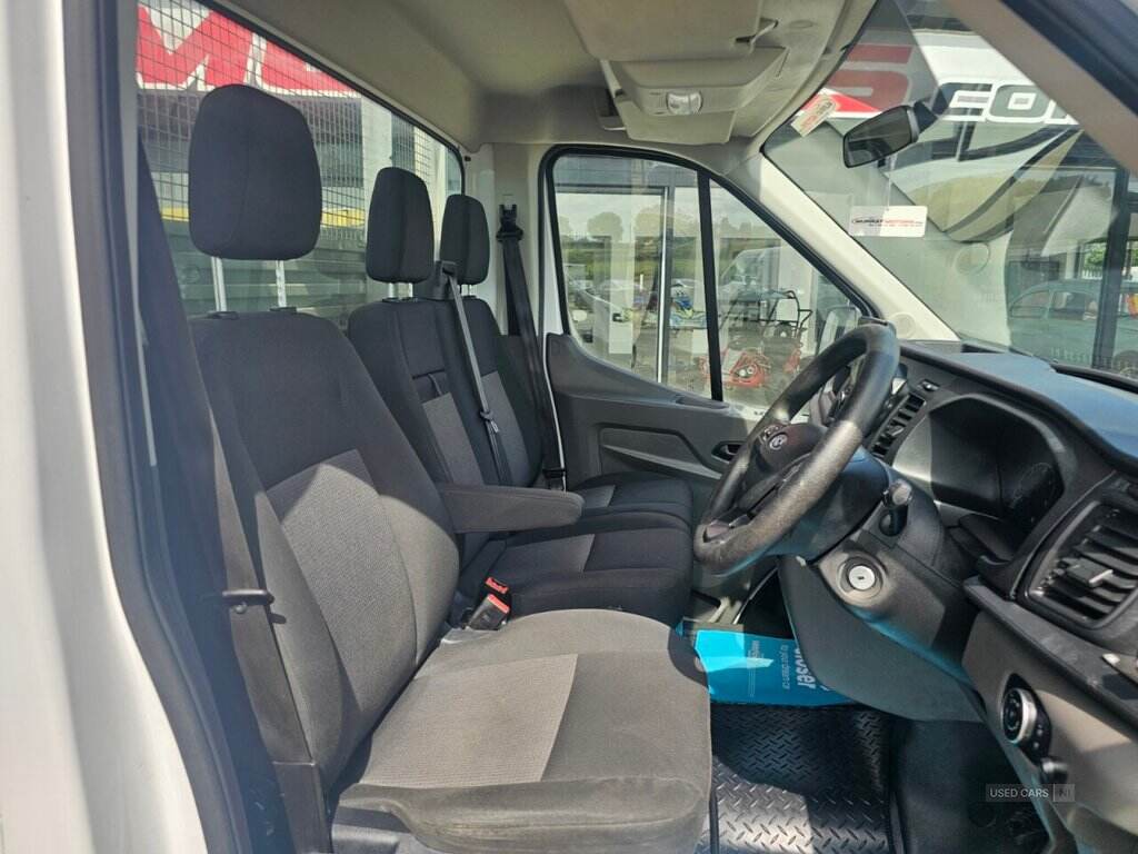 Jun 2022 Ford Transit 2.0 EcoBlue 130ps Chassis Cab