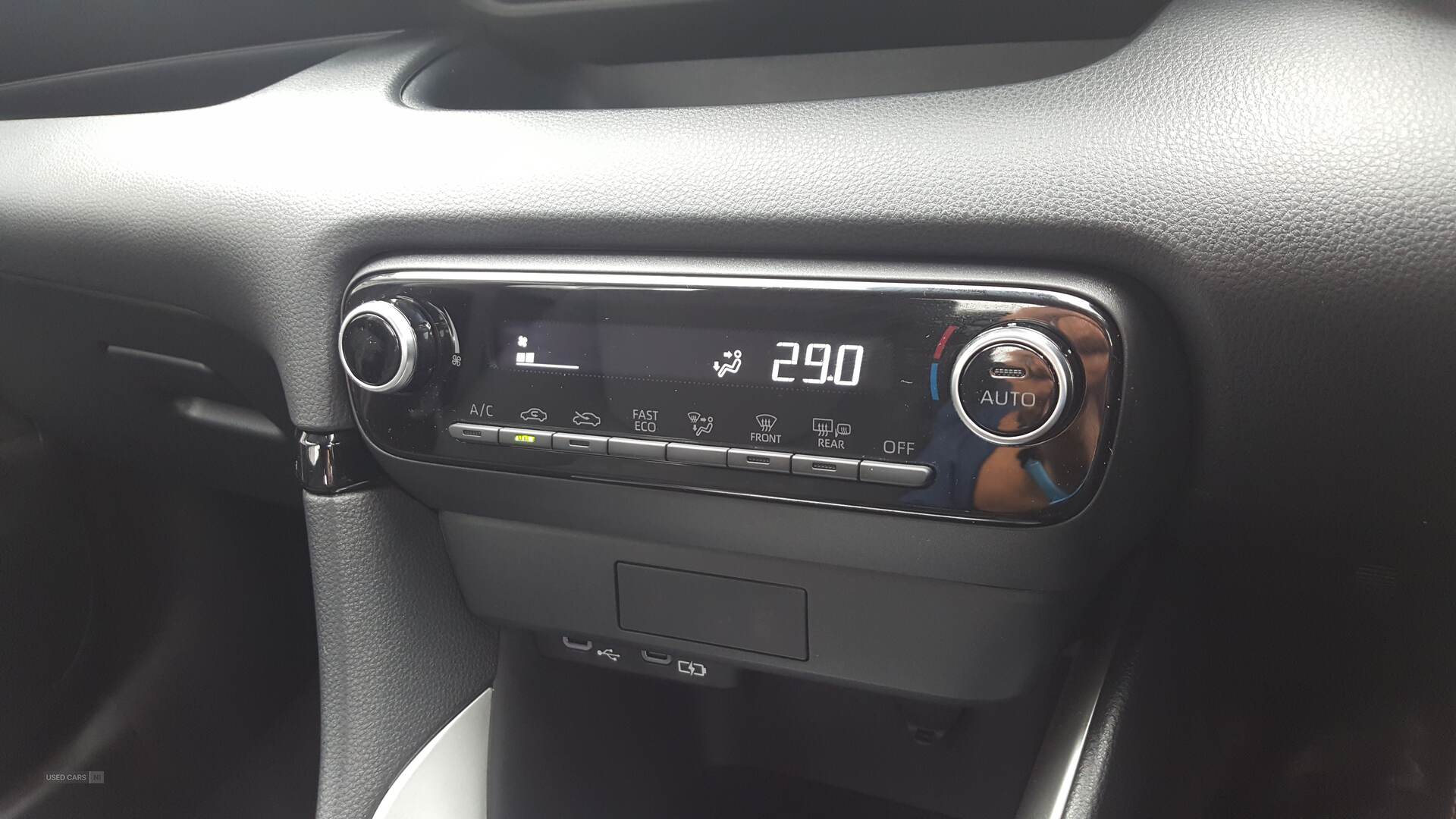 Feb 2025 Mazda 2 1.5i Hybrid Centre Line 5dr CVT