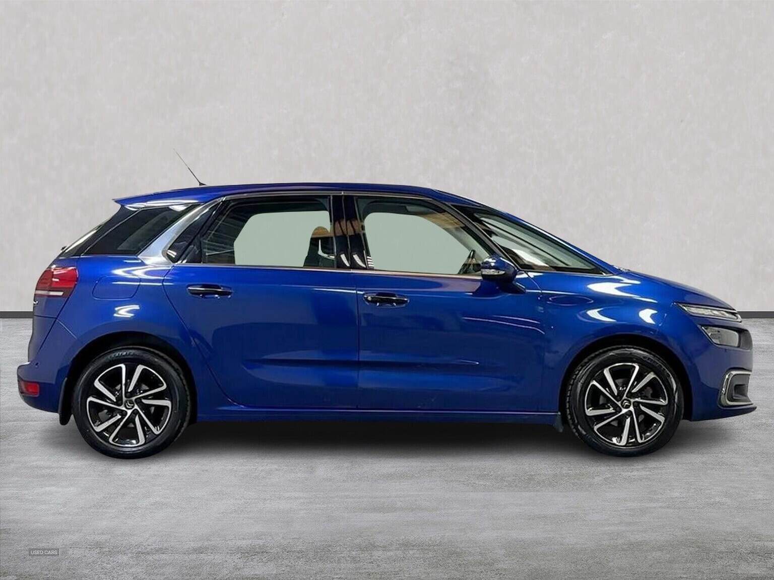 Aug 2017 Citroen C4 Picasso 1.2 Puretech Feel 5Dr