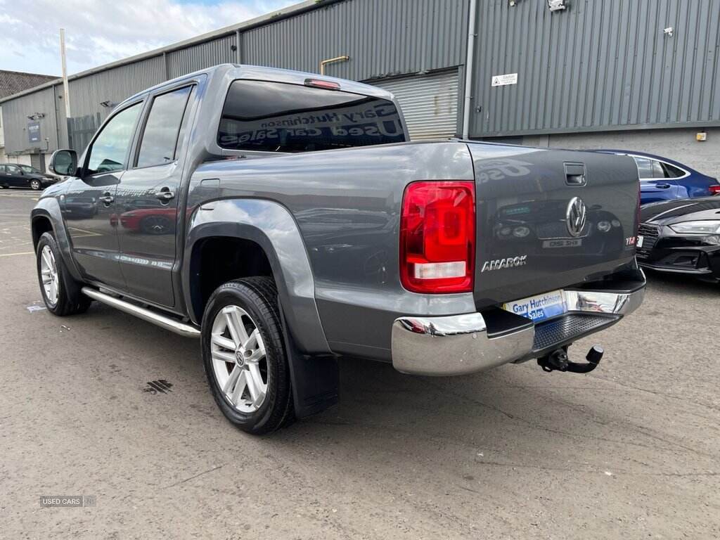Oct 2016 Volkswagen Amarok D/Cab Pick Up Highline 2.0 BiTDI 180 BMT 4MTN Auto