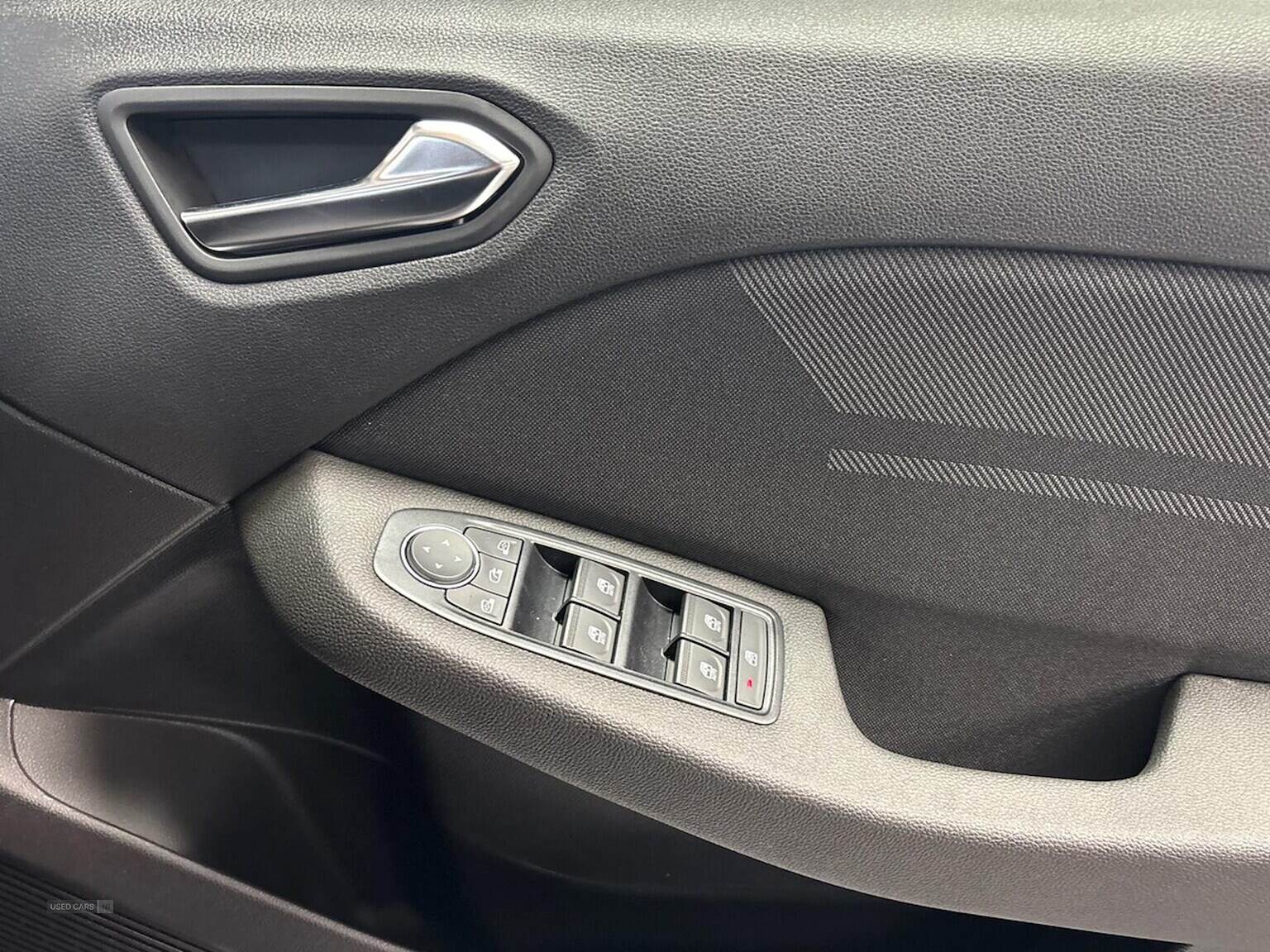 Jun 2025 Renault Clio 1.6 E-Tech Full Hybrid 145 Evolution 5Dr Auto