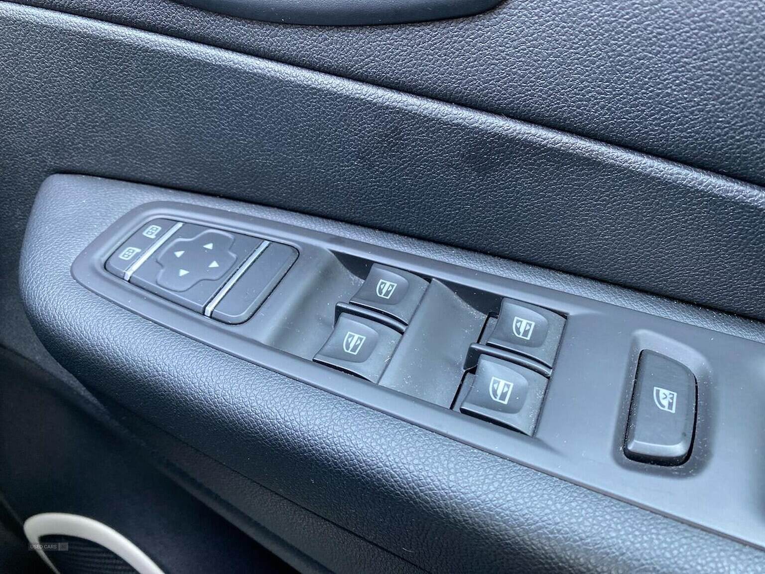 Sep 2019 Renault Captur 0.9 Tce 90 Play 5Dr