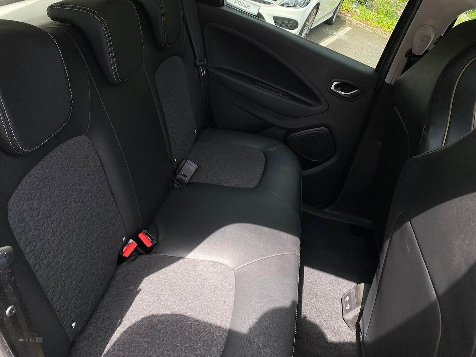 Dec 2023 Renault Zoe 100Kw Iconic R135 50Kwh Boost Charge 5Dr Auto