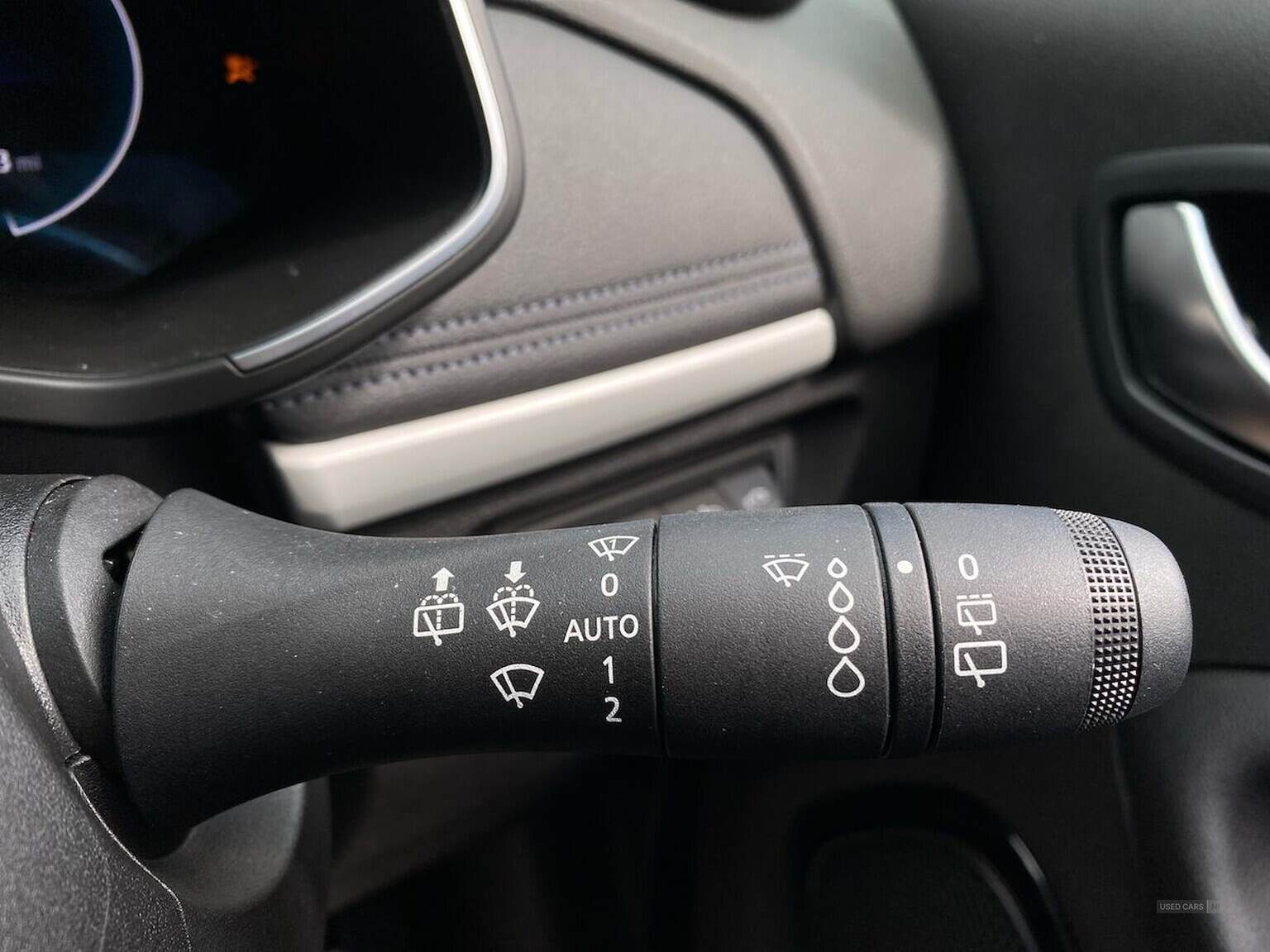 Dec 2023 Renault Zoe 100Kw Iconic R135 50Kwh Boost Charge 5Dr Auto