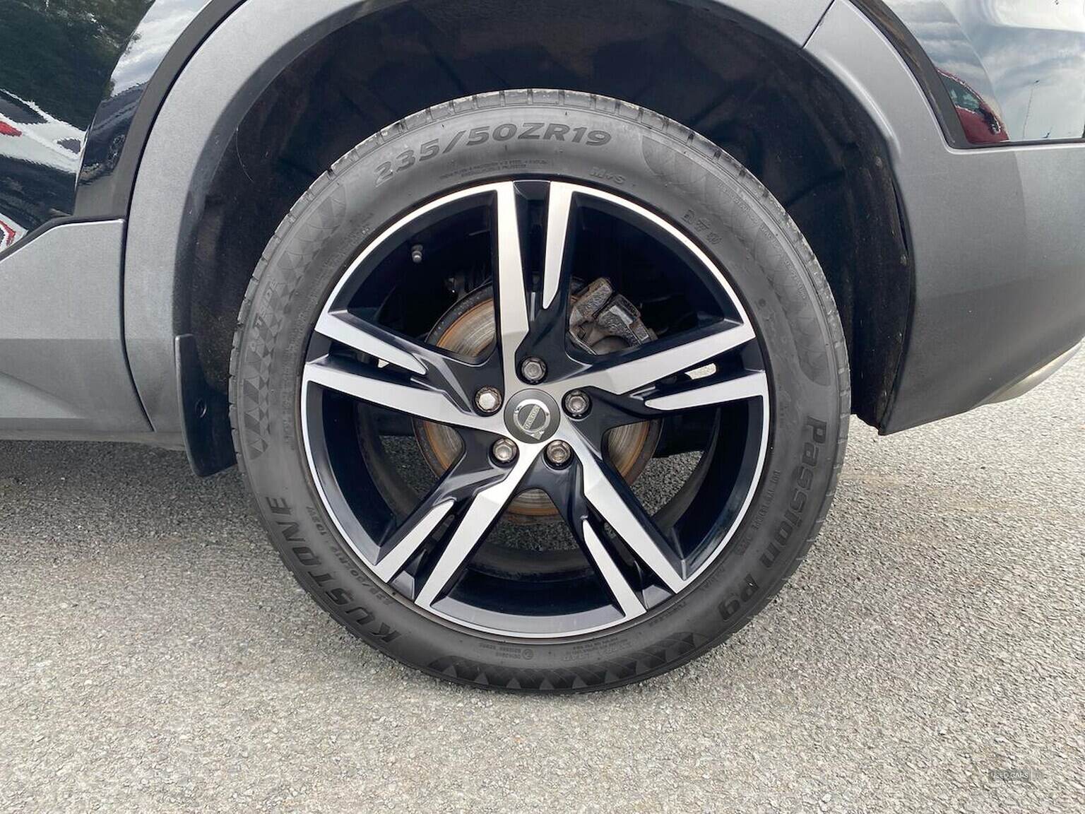 Sep 2018 Volvo XC40 1.5 T3 R Design 5Dr