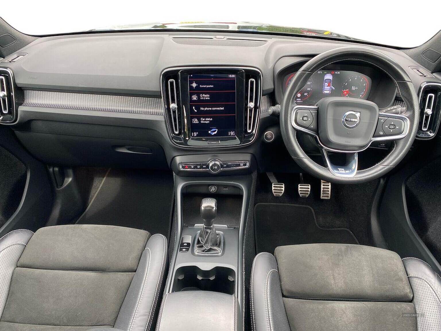 Sep 2018 Volvo XC40 1.5 T3 R Design 5Dr