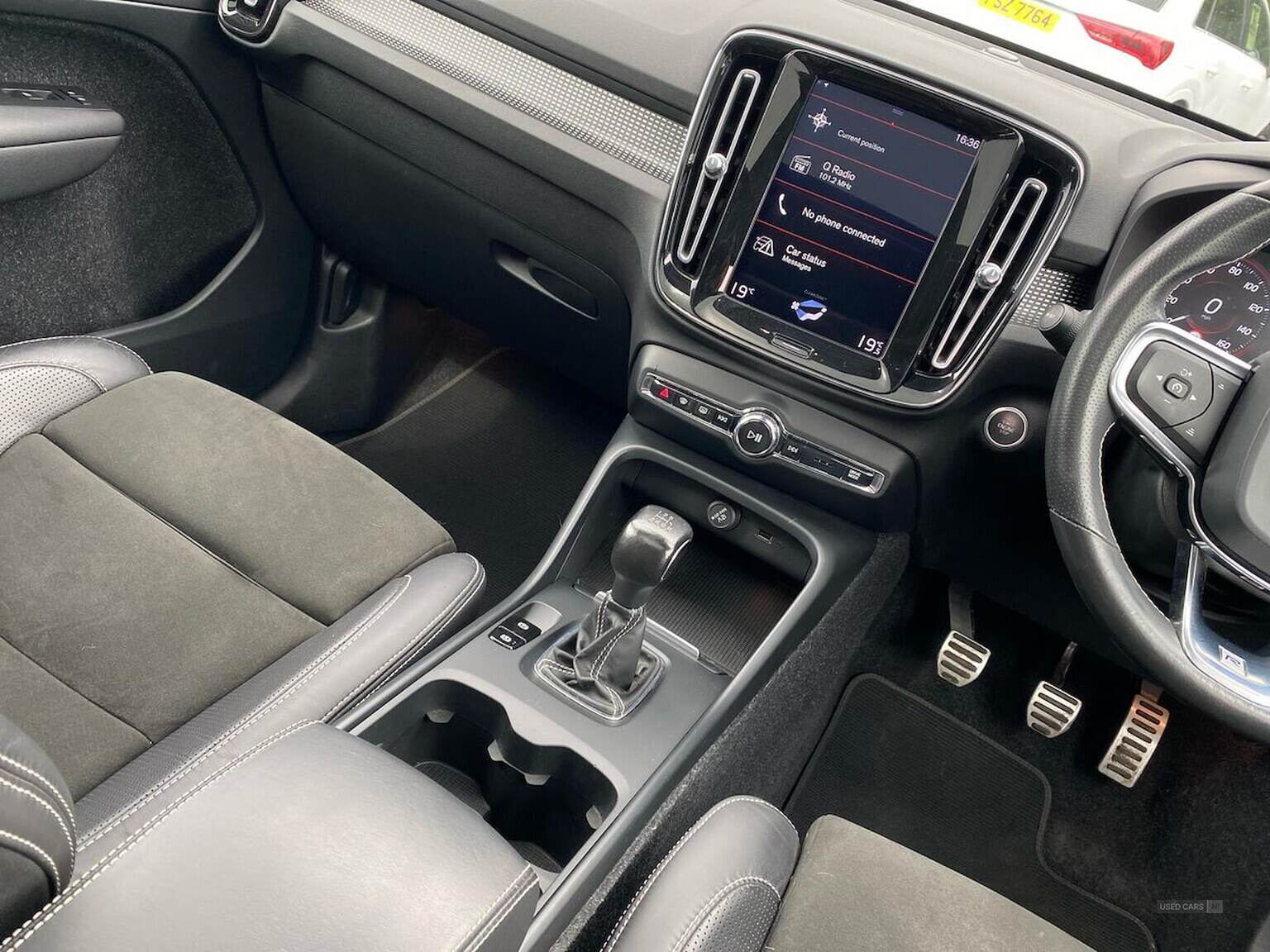 Sep 2018 Volvo XC40 1.5 T3 R Design 5Dr