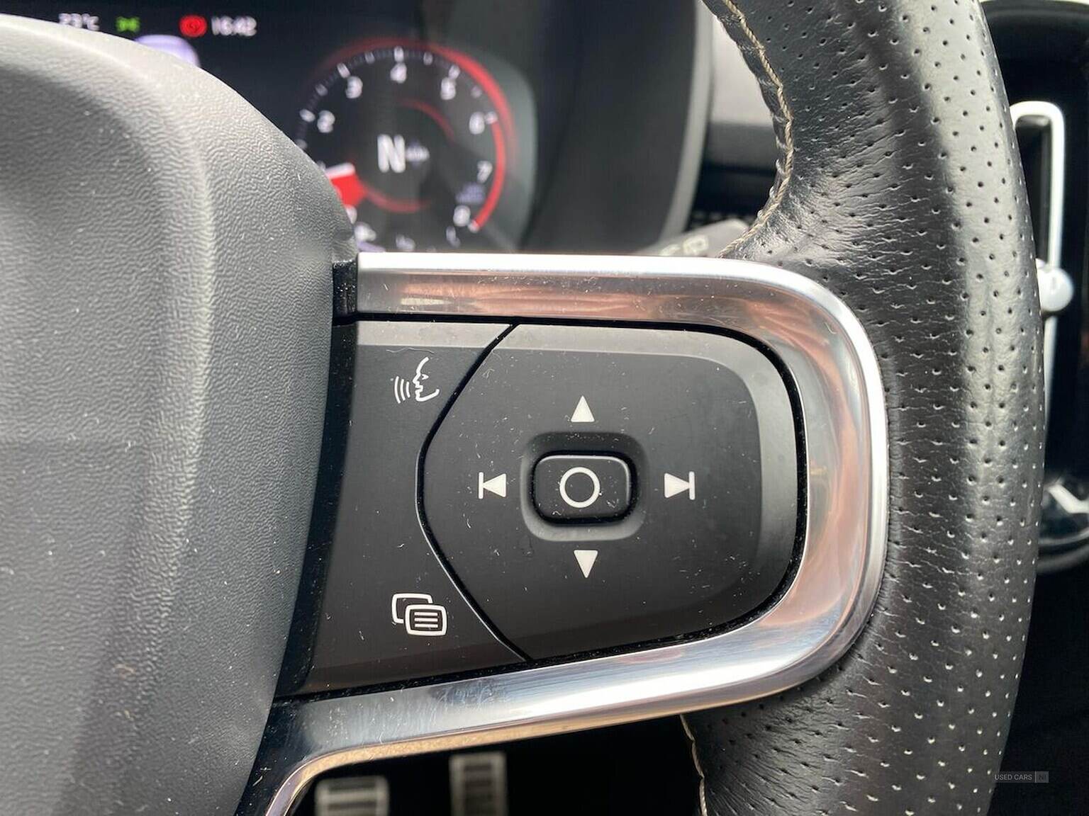 Sep 2018 Volvo XC40 1.5 T3 R Design 5Dr