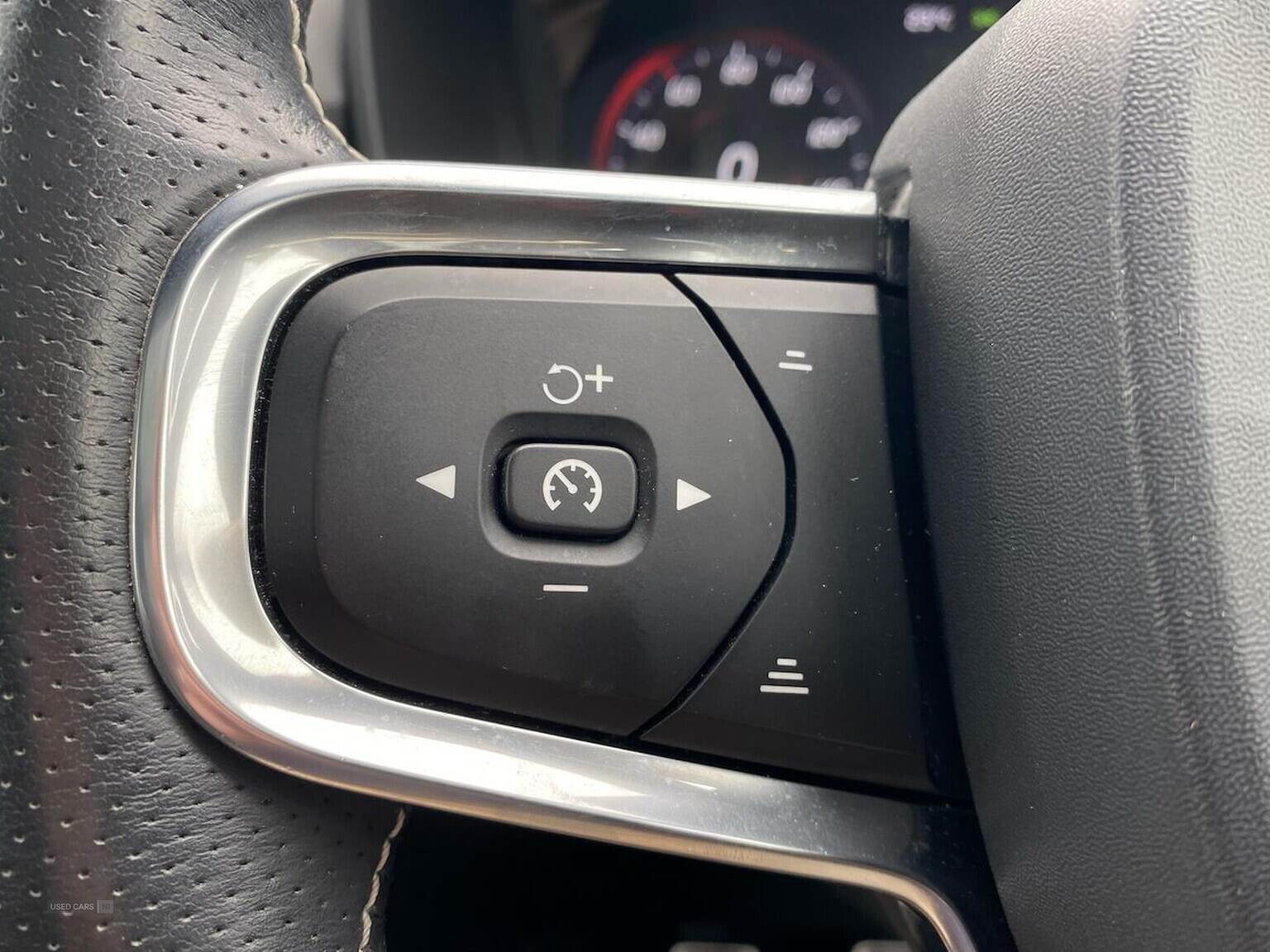Sep 2018 Volvo XC40 1.5 T3 R Design 5Dr