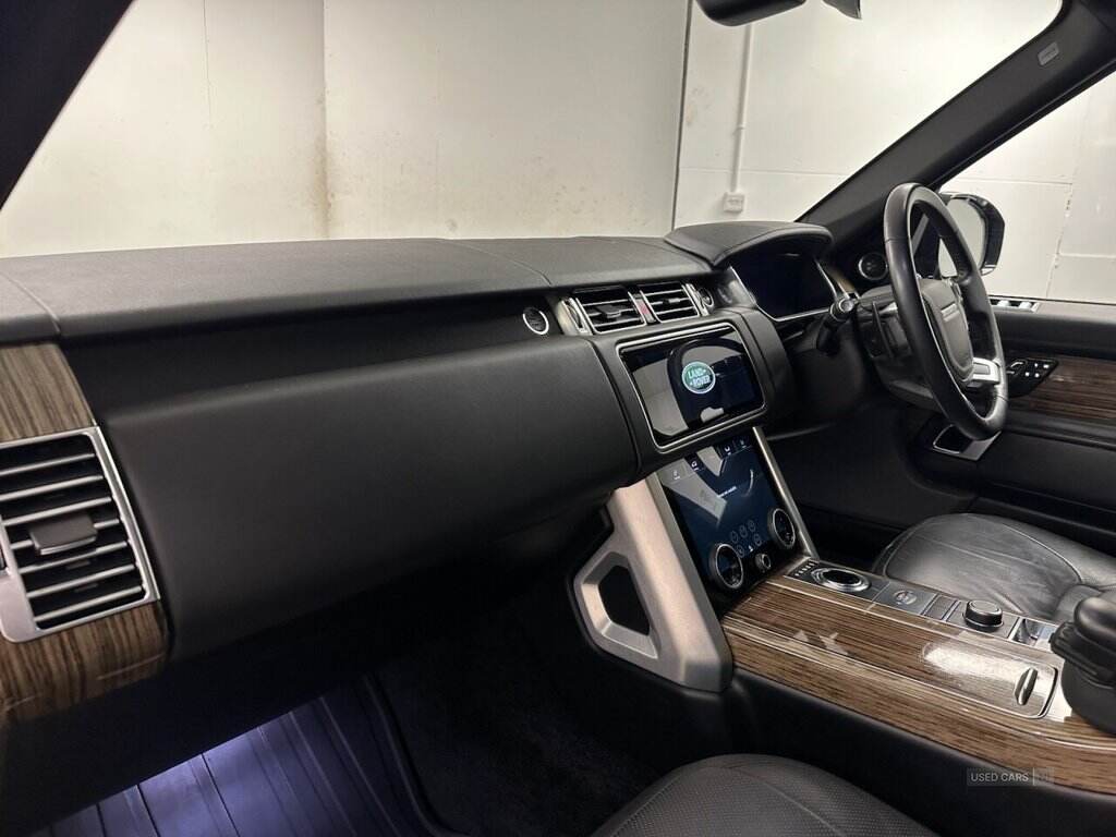 Sep 2019 Land Rover Range Rover 3.0 SDV6 Vogue 4dr Auto