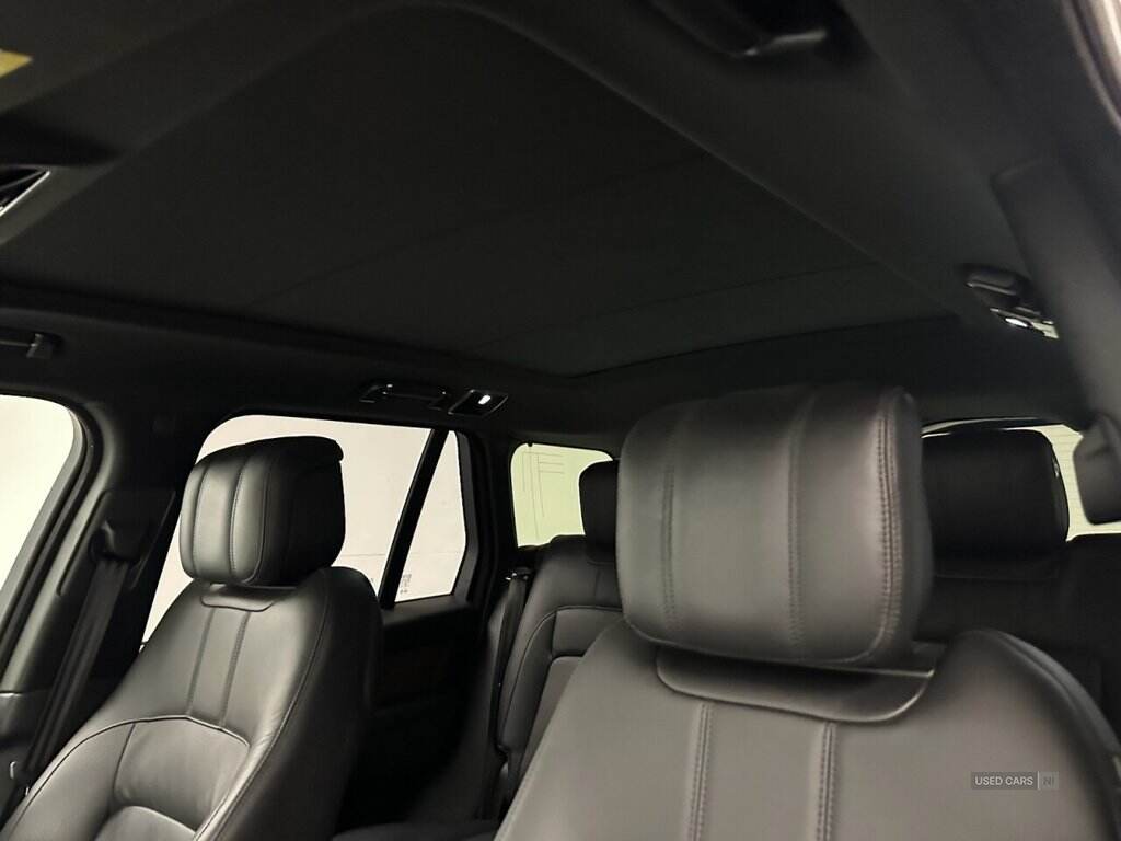 Sep 2019 Land Rover Range Rover 3.0 SDV6 Vogue 4dr Auto