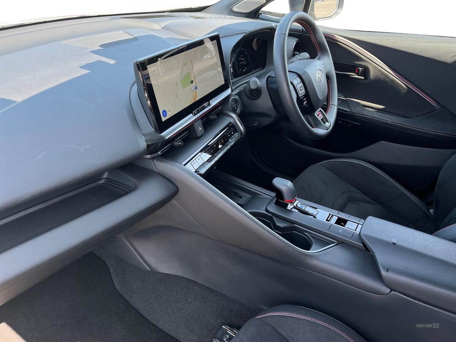 Mar 2025 Toyota C-HR 2.0 Hybrid Gr Sport 5Dr Cvt