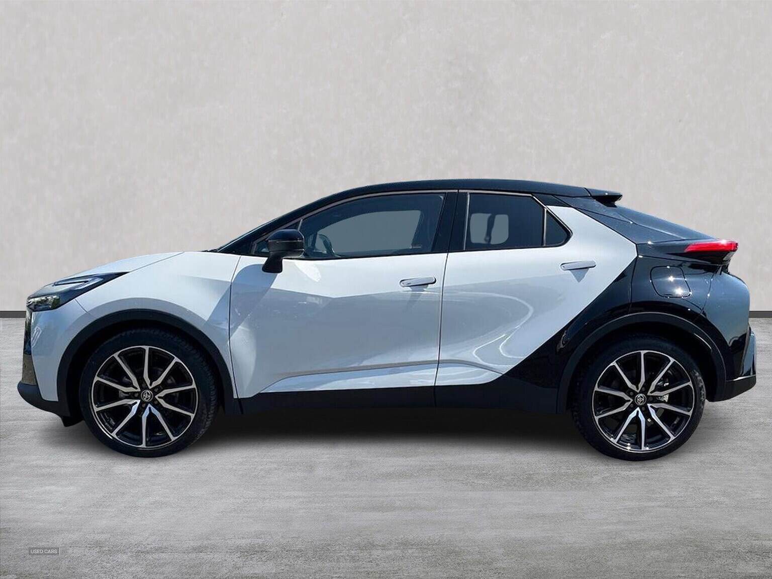 Mar 2025 Toyota C-HR 2.0 Hybrid Gr Sport 5Dr Cvt