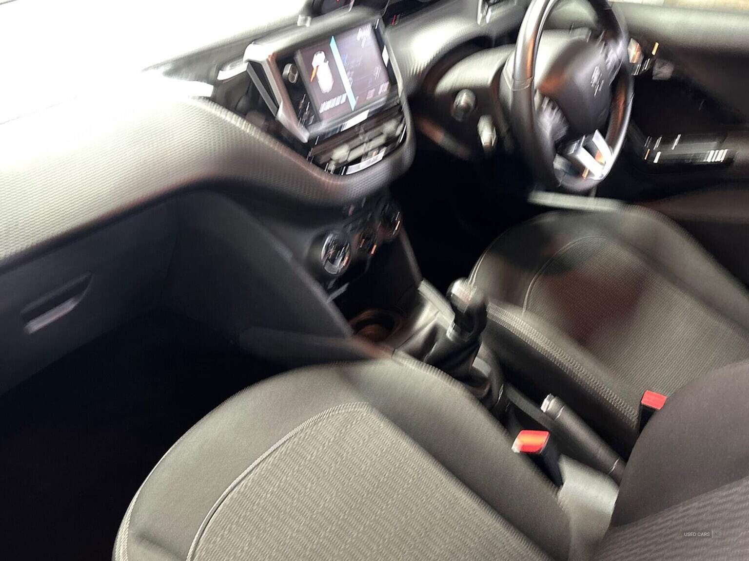 Dec 2017 Peugeot 208 1.2 Puretech 82 Active 5Dr