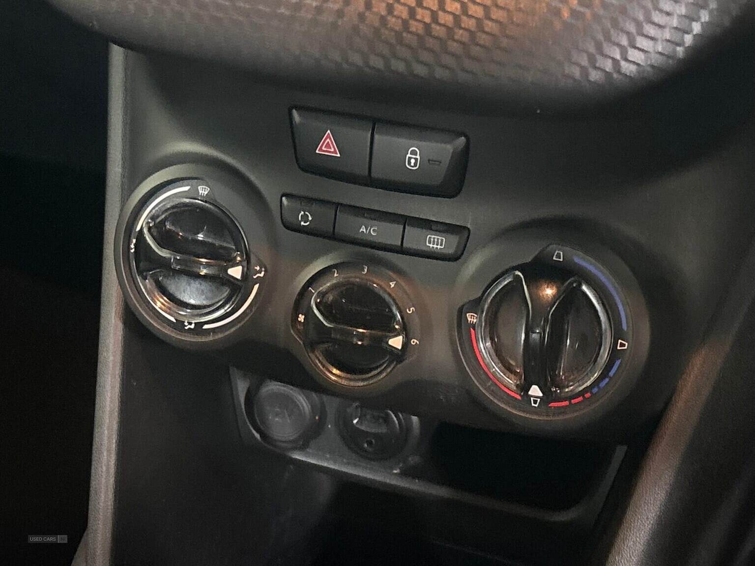 Dec 2017 Peugeot 208 1.2 Puretech 82 Active 5Dr