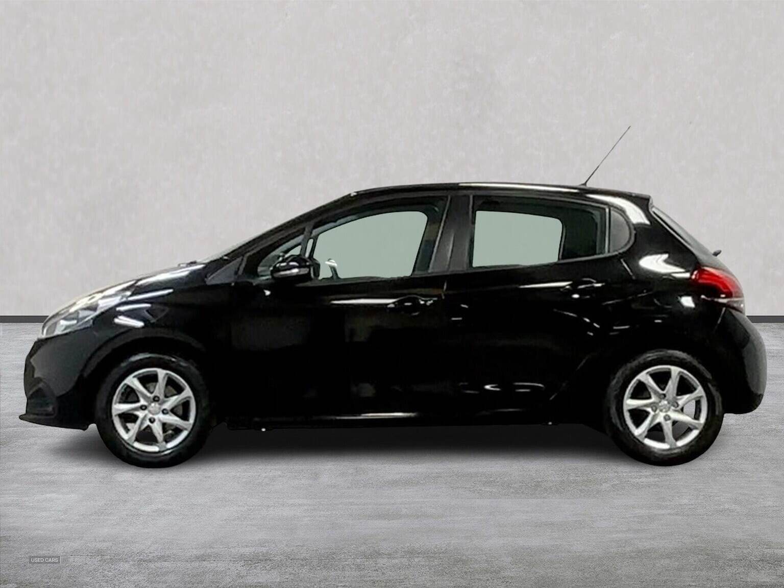 Dec 2017 Peugeot 208 1.2 Puretech 82 Active 5Dr
