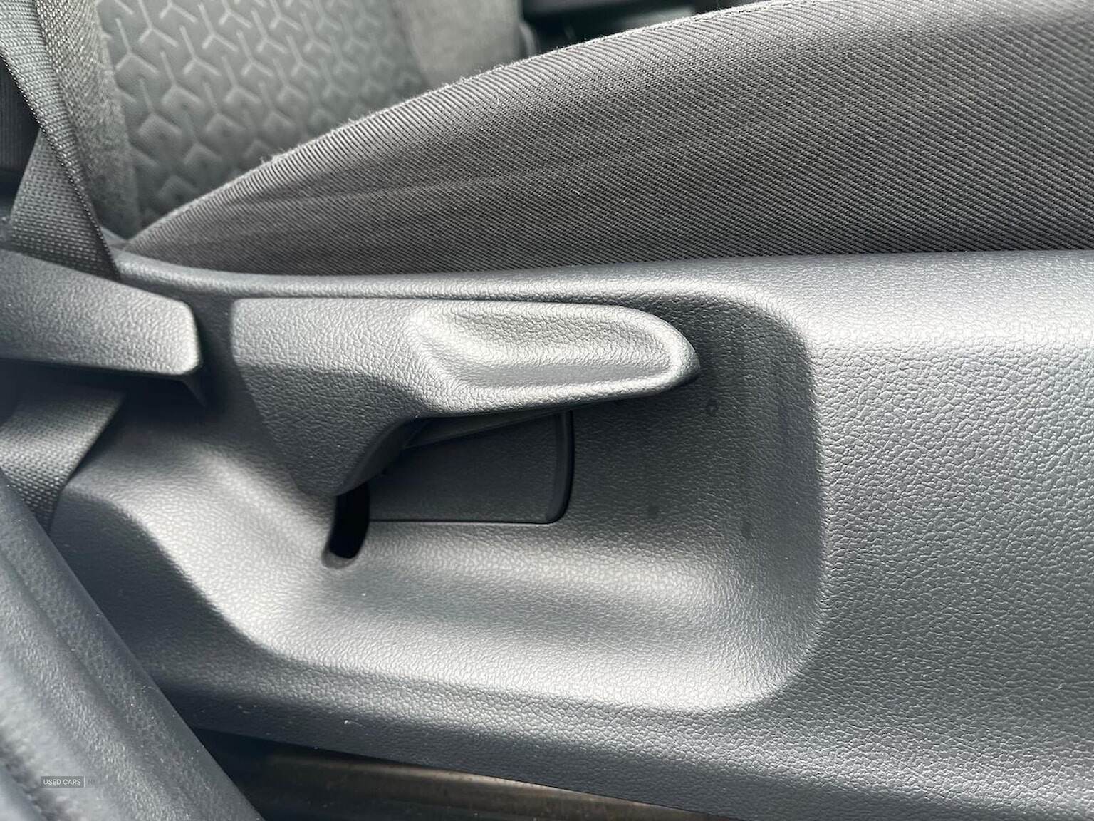 Feb 2022 Toyota Yaris Cross 1.5 Hybrid Design 5Dr Cvt