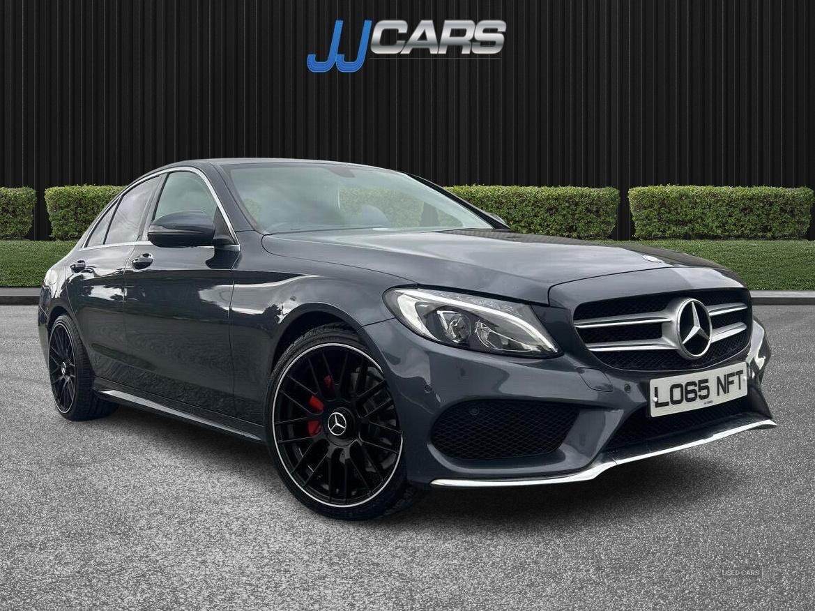 Nov 2015 Mercedes-Benz C Class C220d AMG Line 4dr Auto