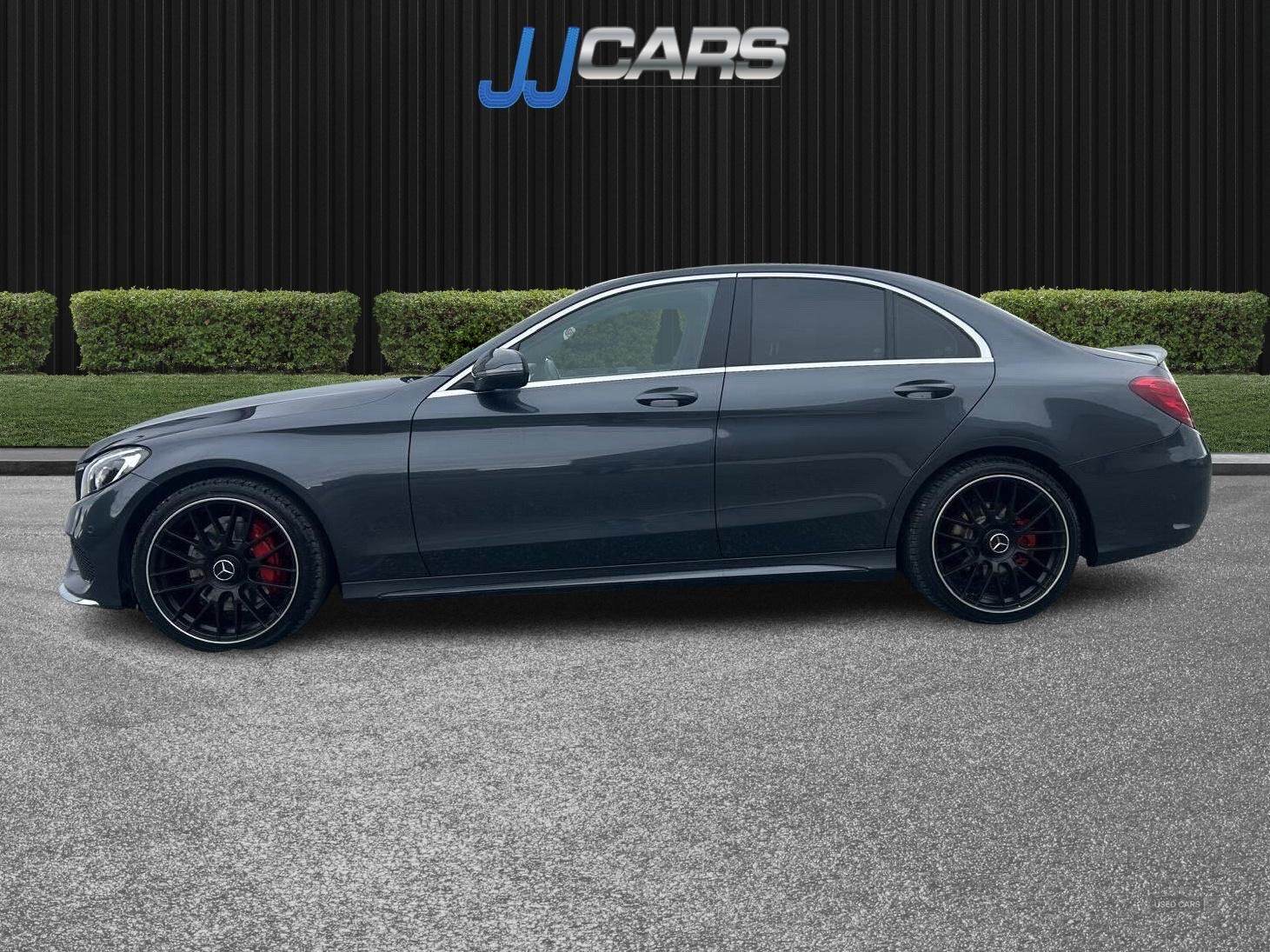 Nov 2015 Mercedes-Benz C Class C220d AMG Line 4dr Auto