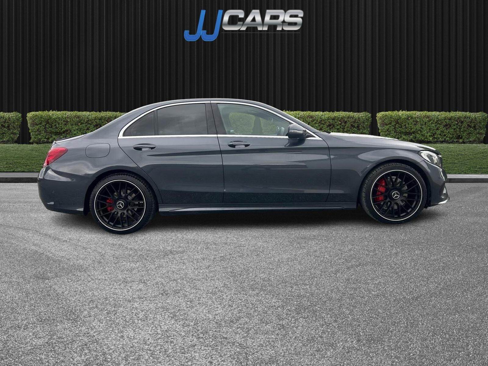 Nov 2015 Mercedes-Benz C Class C220d AMG Line 4dr Auto
