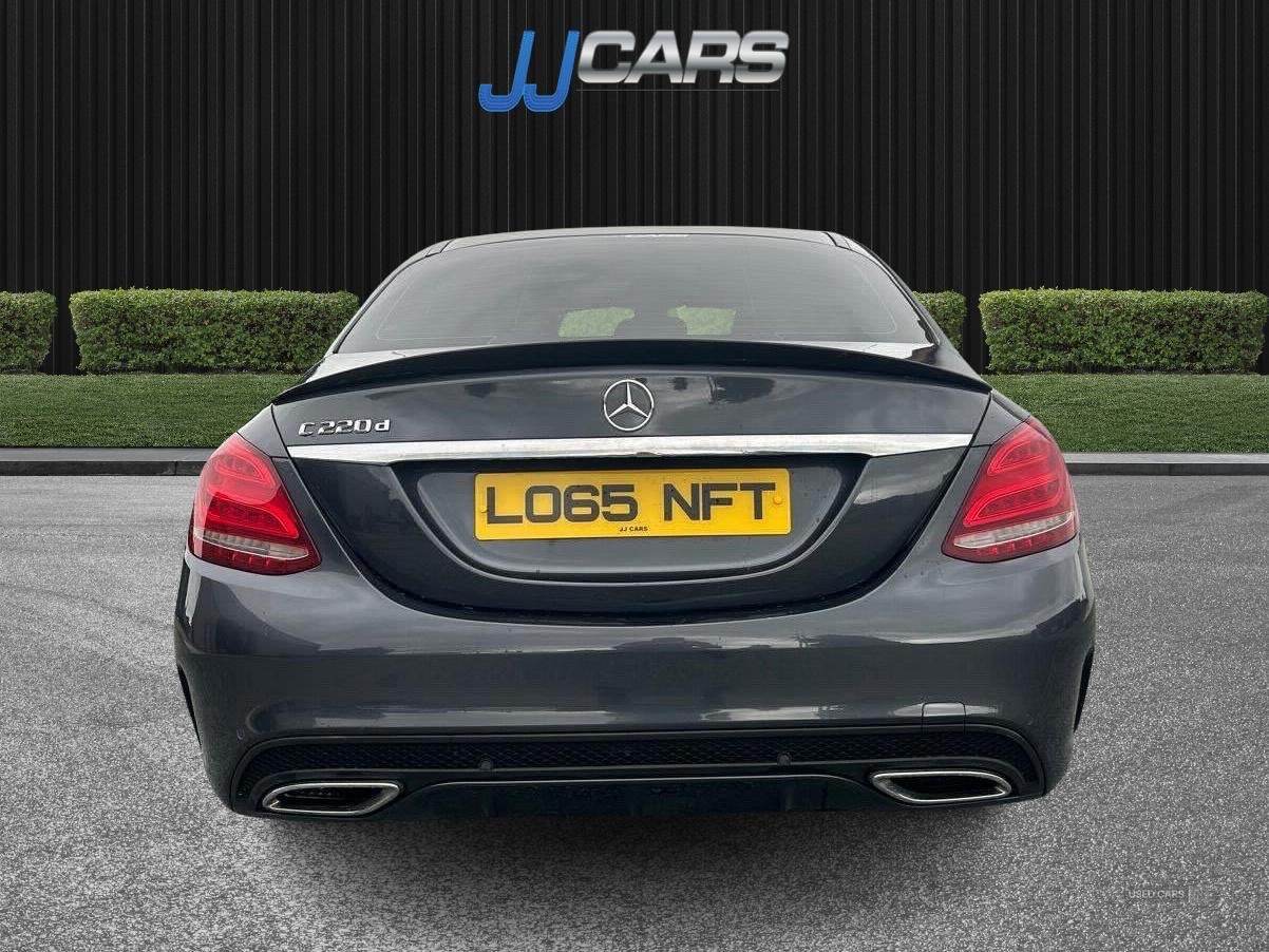 Nov 2015 Mercedes-Benz C Class C220d AMG Line 4dr Auto