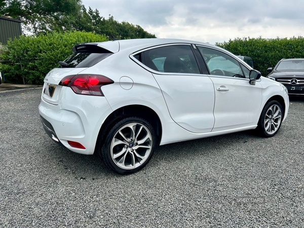 Citroen DS4 1.6 e-HDi Airdream DStyle Nav Hatchback 5dr Diesel Manual Euro 5 (s/s) (115 ps) in Antrim