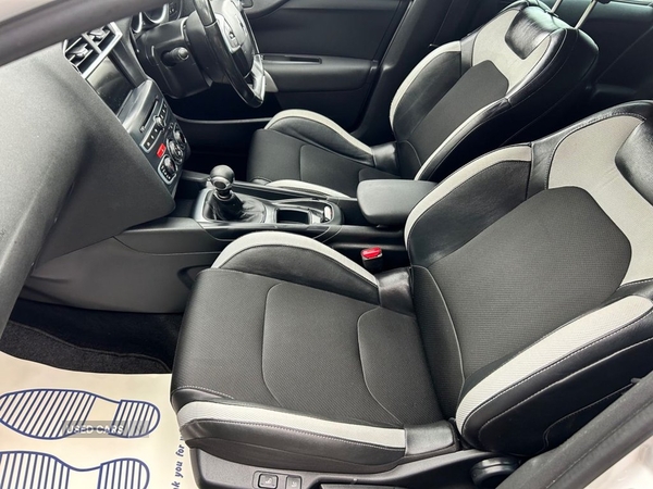 Citroen DS4 1.6 e-HDi Airdream DStyle Nav Hatchback 5dr Diesel Manual Euro 5 (s/s) (115 ps) in Antrim