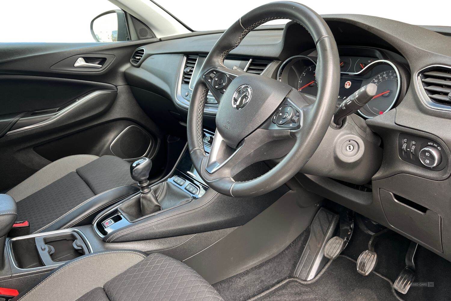 Feb 2020 Vauxhall Grandland X 1.5 Turbo D Business Edition Nav 5dr