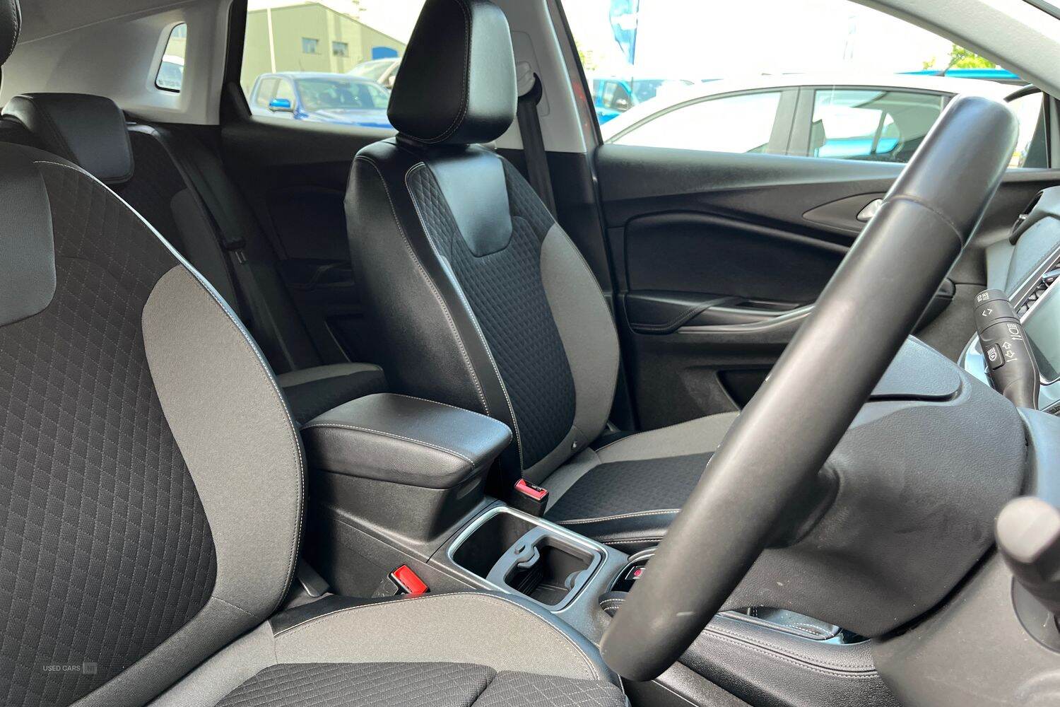 Feb 2020 Vauxhall Grandland X 1.5 Turbo D Business Edition Nav 5dr