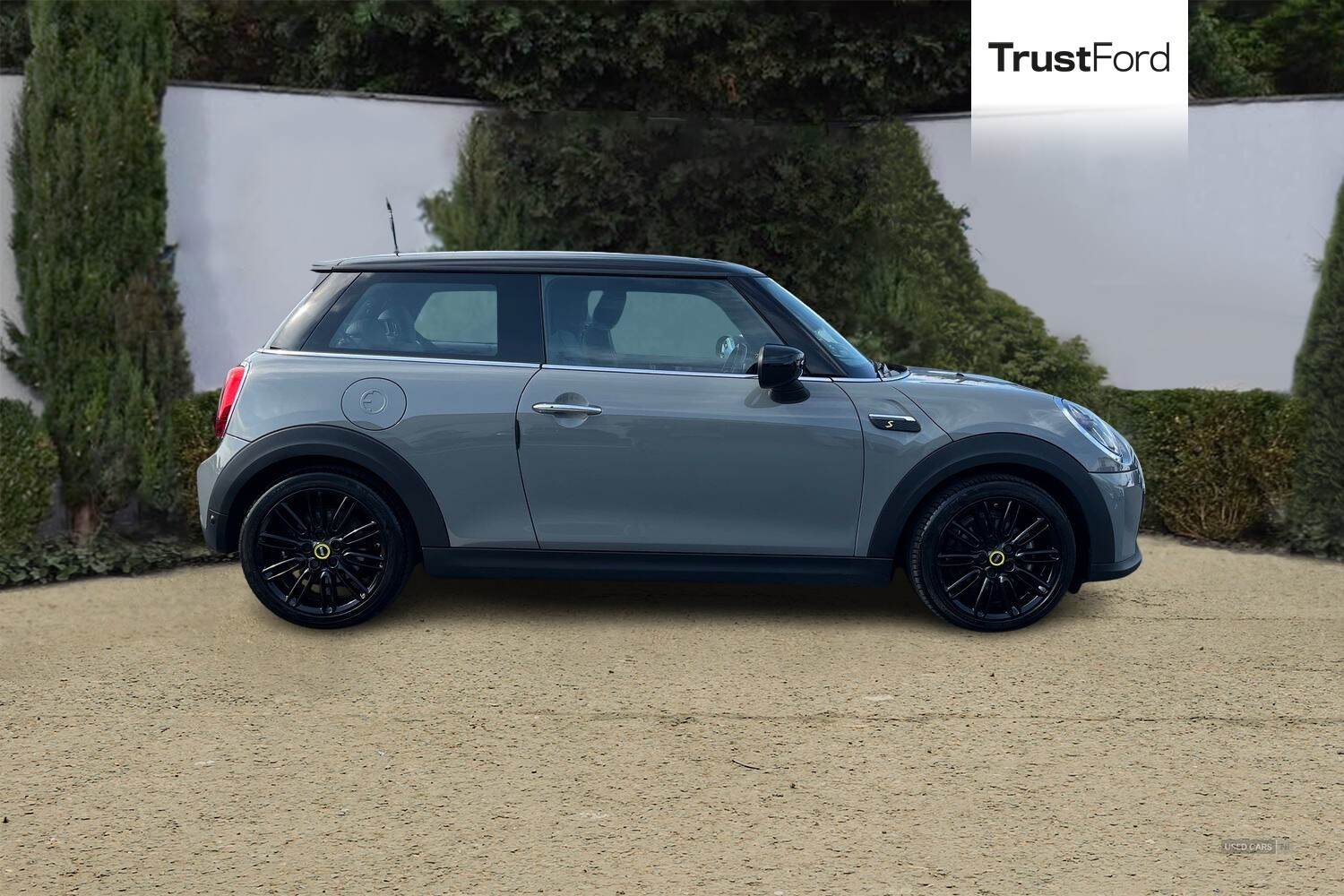 Nov 2021 MINI HATCHBACK 135kW Cooper S Level 2 33kWh 3dr Auto
