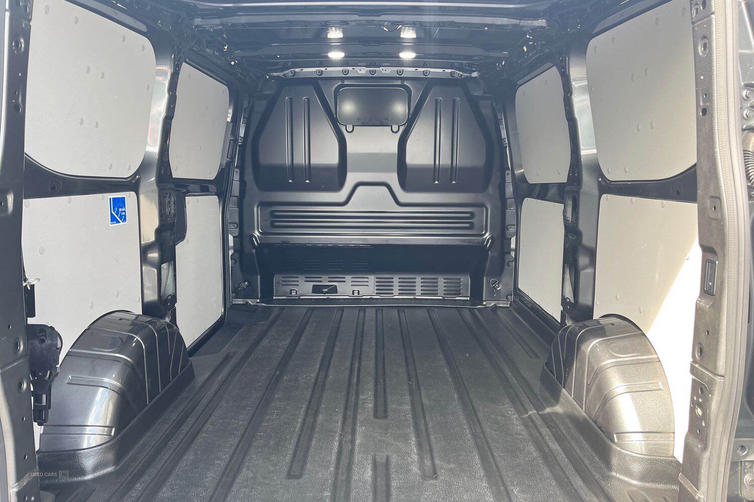 Oct 2024 Ford Transit Custom 2.0 EcoBlue 136ps H1 Van Limited