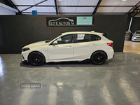 BMW 1 Series DIESEL HATCHBACK in Down