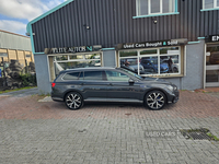 Volkswagen Passat ESTATE in Down