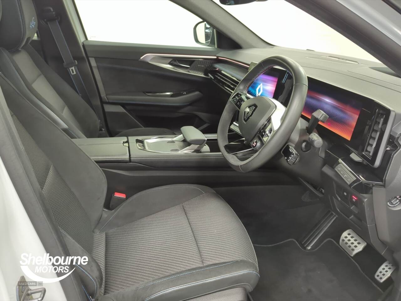Nov 2023 Renault Austral E-Tech FHEV Iconic Esprit Alpine 5dr Auto 4C