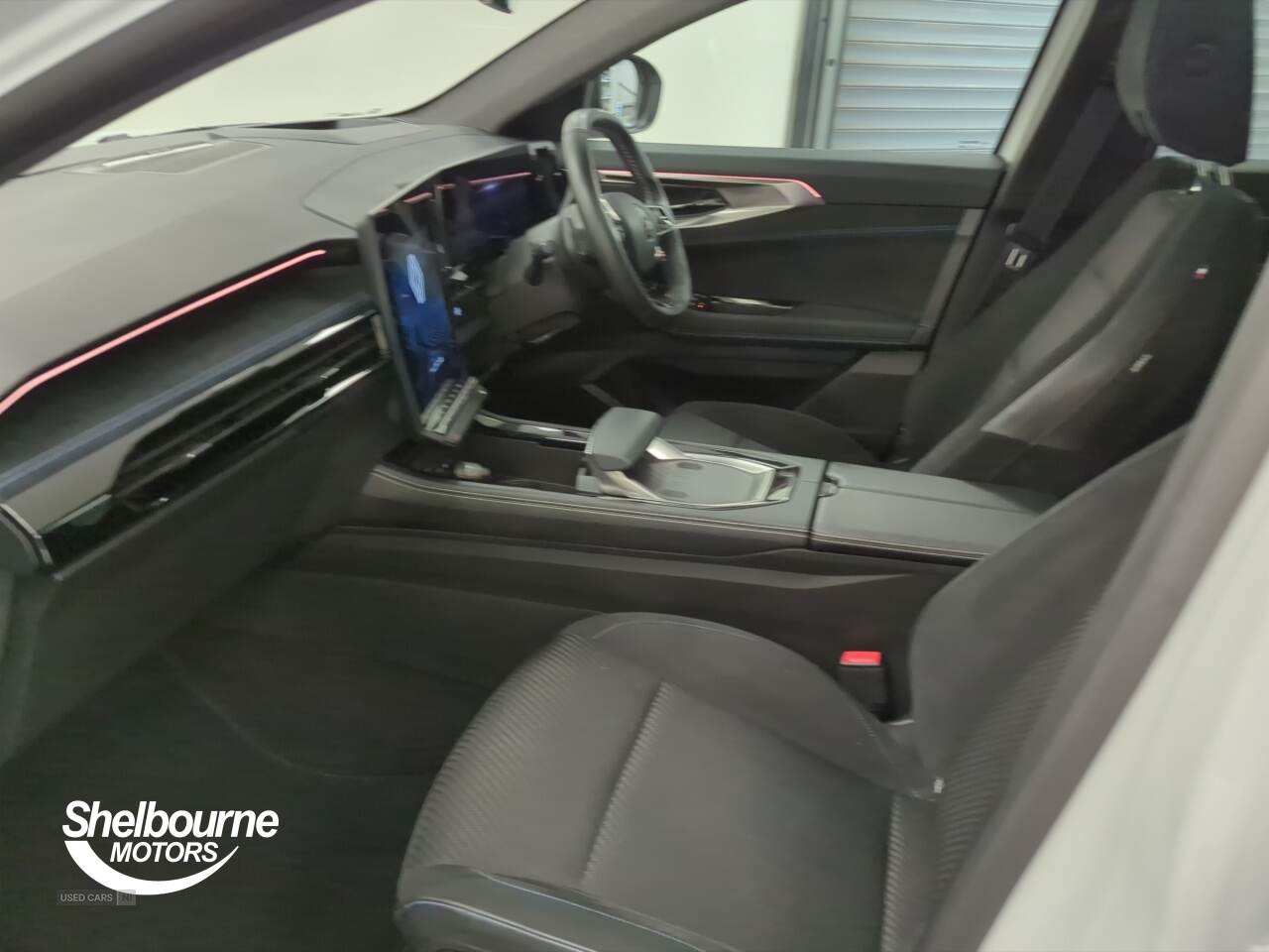 Nov 2023 Renault Austral E-Tech FHEV Iconic Esprit Alpine 5dr Auto 4C