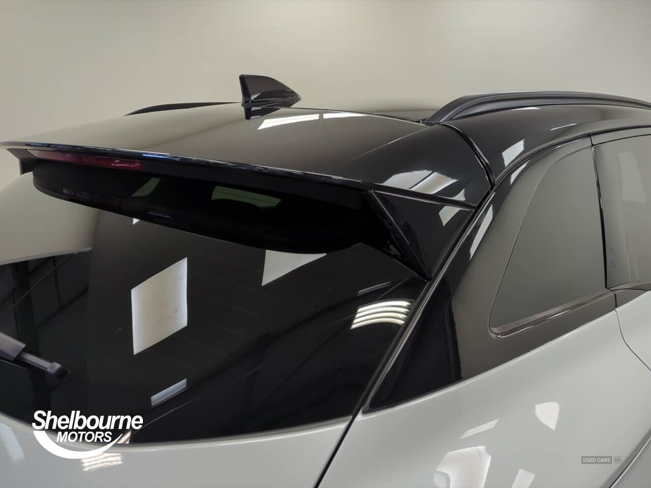 Nov 2023 Renault Austral E-Tech FHEV Iconic Esprit Alpine 5dr Auto 4C