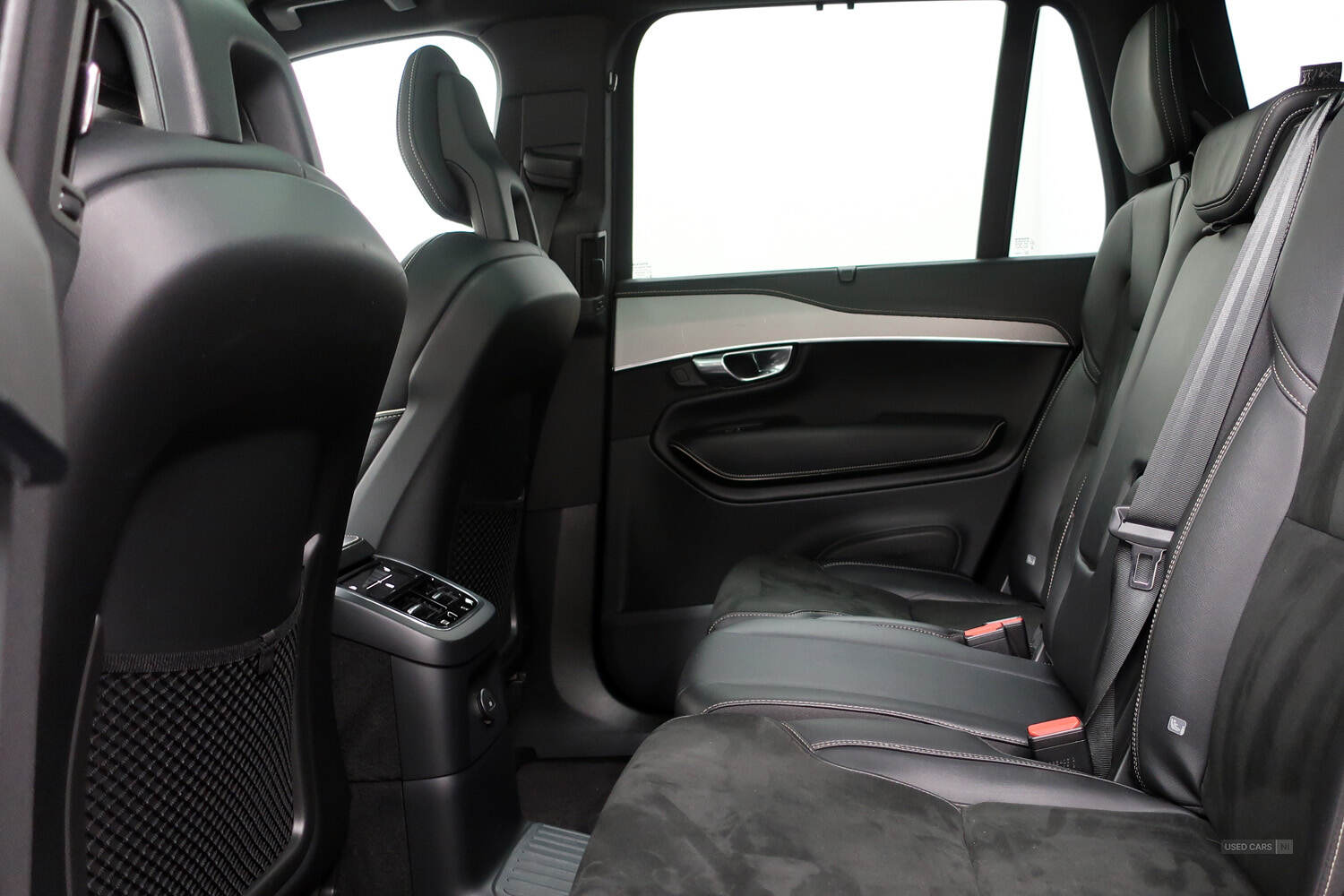 Jul 2021 Volvo XC90 2.0 T8 Recharge PHEV R DESIGN 5dr AWD Auto