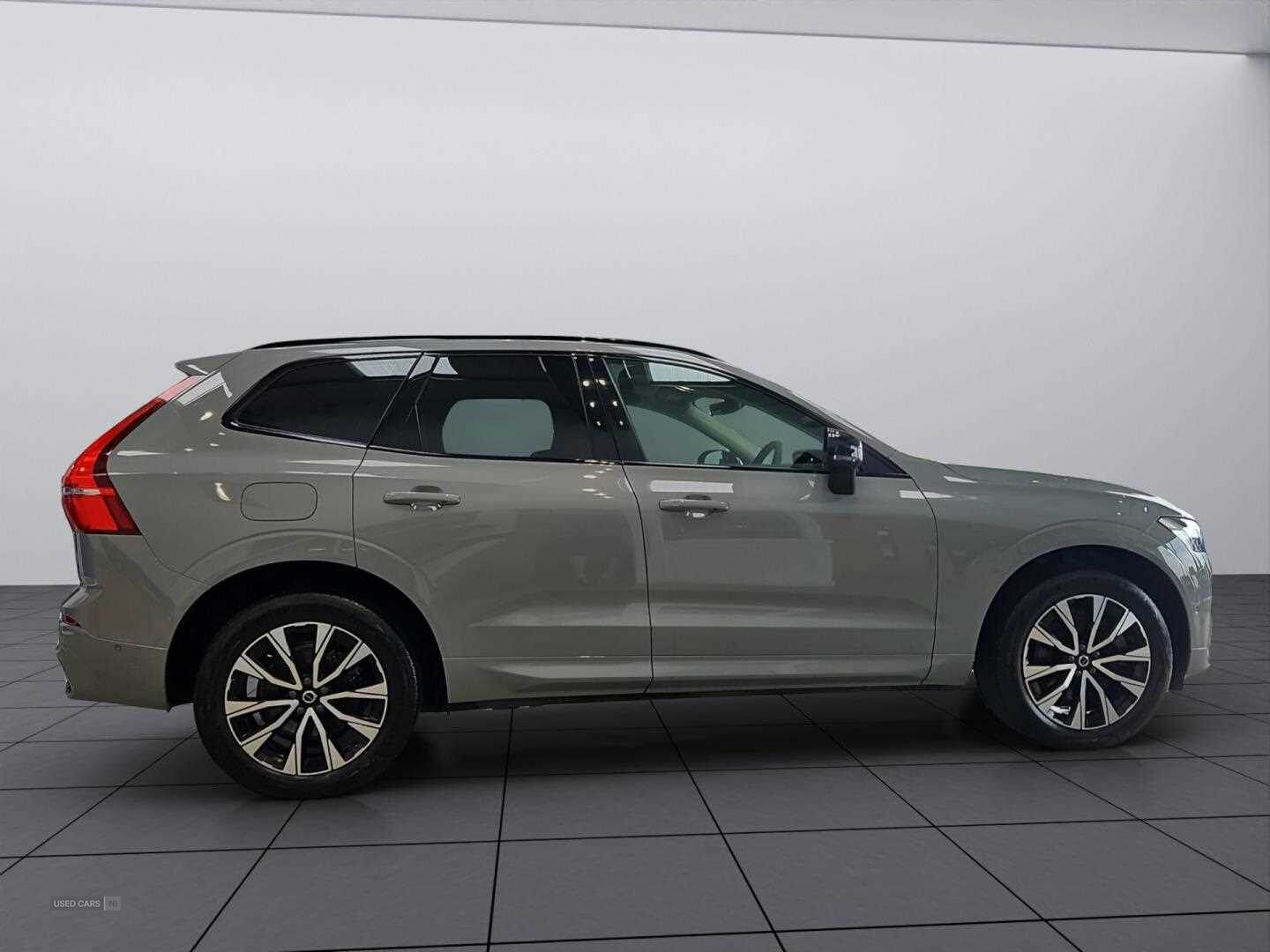 Jan 2024 Volvo XC60 2.0 B4D Plus Dark 5dr AWD Geartronic