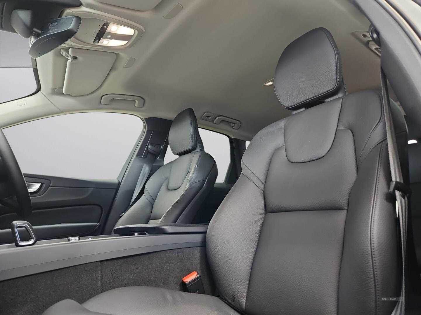 Jan 2024 Volvo XC60 2.0 B4D Plus Dark 5dr AWD Geartronic