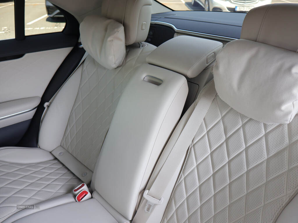 Oct 2021 Mercedes-Benz S Class S500L 4Matic AMG Line Premium Plus 4dr 9G-Tronic