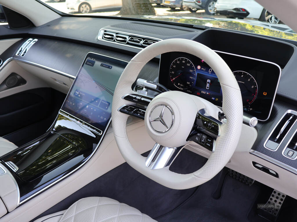 Oct 2021 Mercedes-Benz S Class S500L 4Matic AMG Line Premium Plus 4dr 9G-Tronic