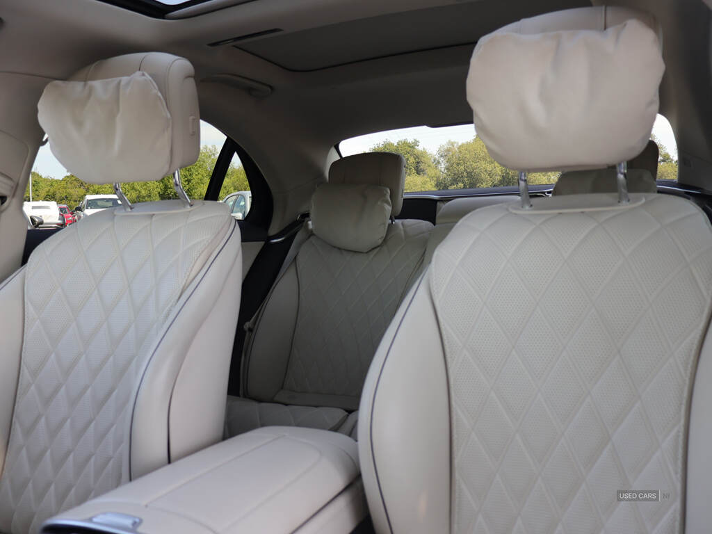 Oct 2021 Mercedes-Benz S Class S500L 4Matic AMG Line Premium Plus 4dr 9G-Tronic