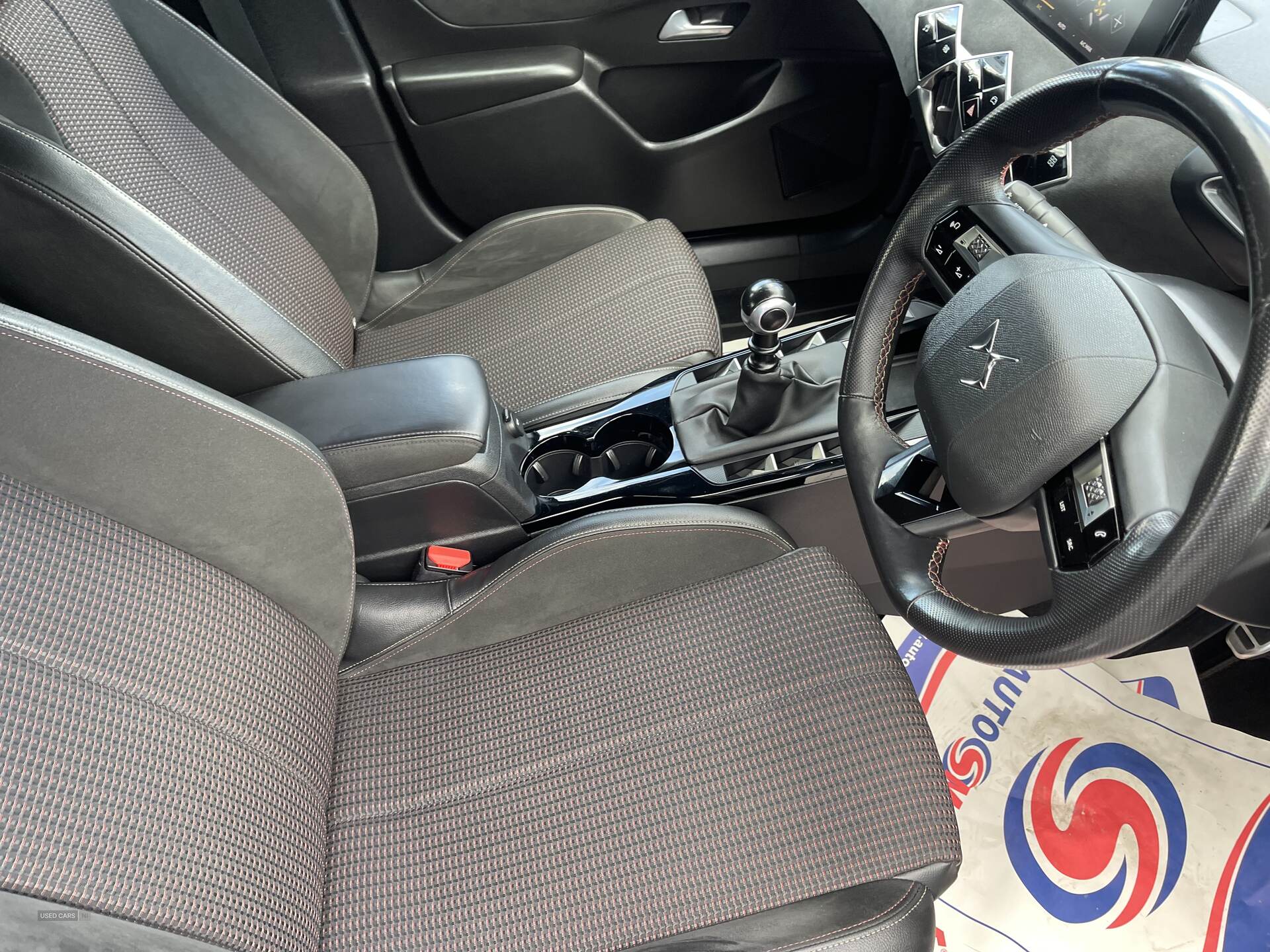 Car Thumbnail 14