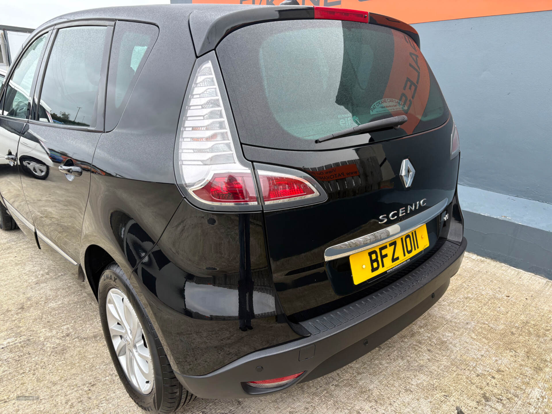Renault Scenic DIESEL ESTATE in Derry / Londonderry